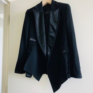 Rococo tuxedo black blazer